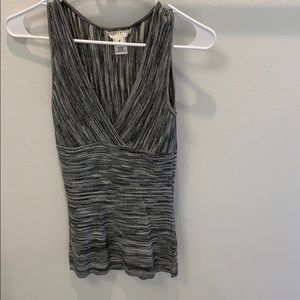 Ladies White House Black Market knit top